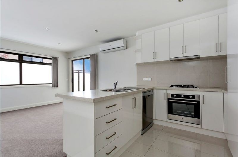 9/4 Browns Avenue, Ringwood, VIC 3134, Ringwood - Thumbnail 3