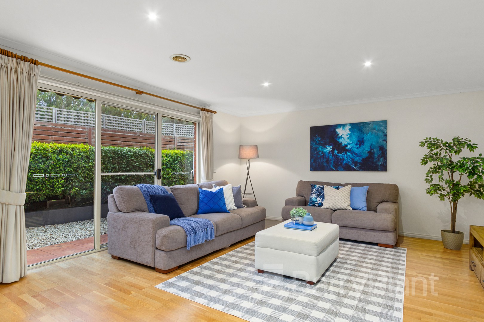 9/4 Leo Close, Wantirna South, VIC 3152, Wantirna South - Thumbnail 2