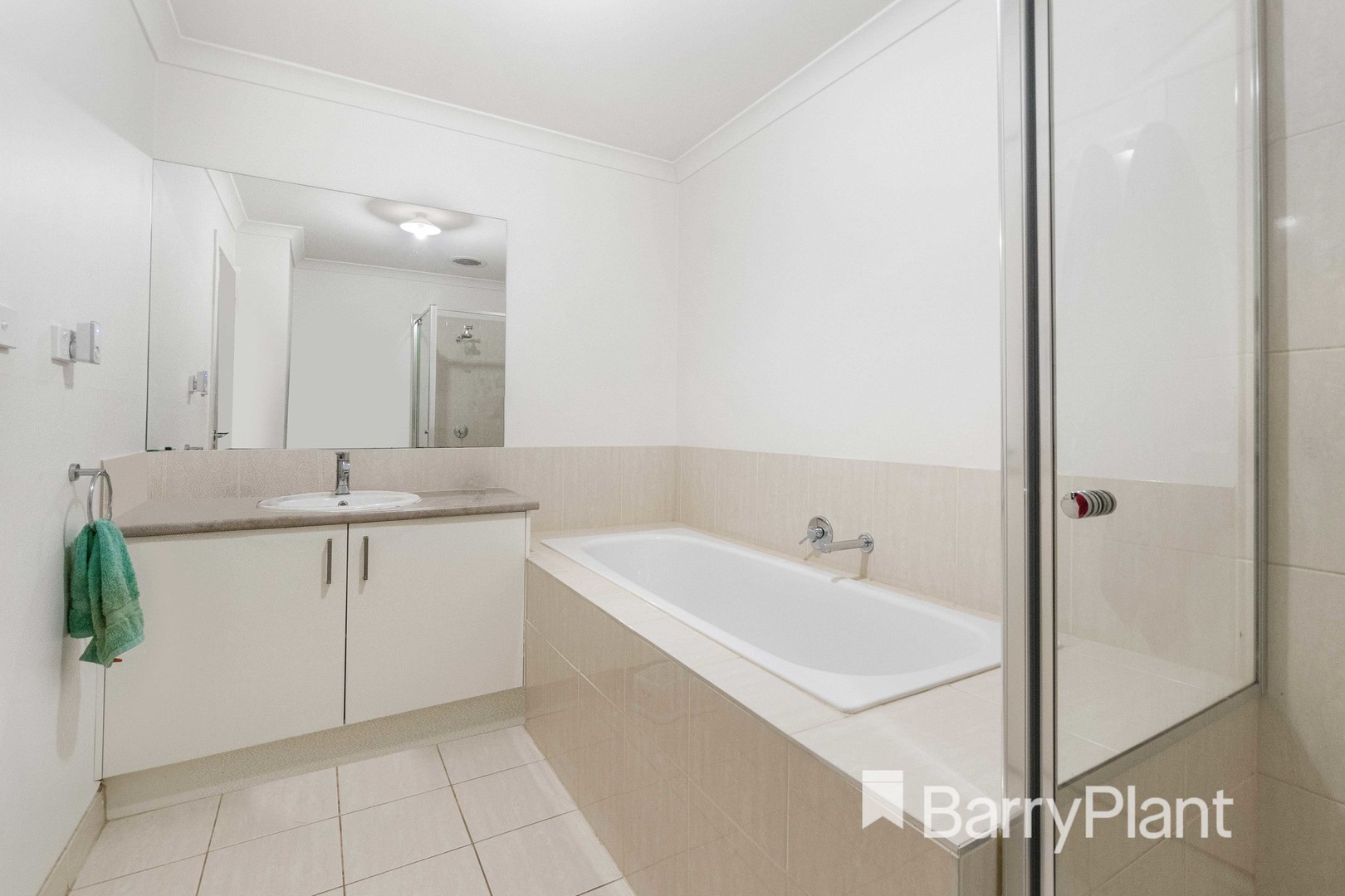 9/4 Mantello Drive, Werribee, VIC 3030, Werribee - Thumbnail 6