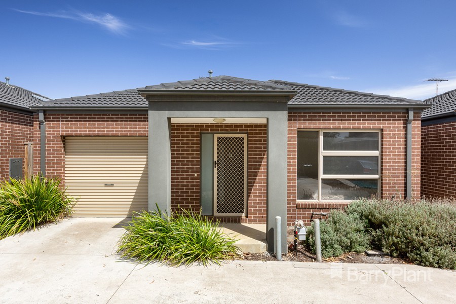 9/41-45 Valencia Circuit, Cranbourne, VIC 3977, Cranbourne - Thumbnail 2