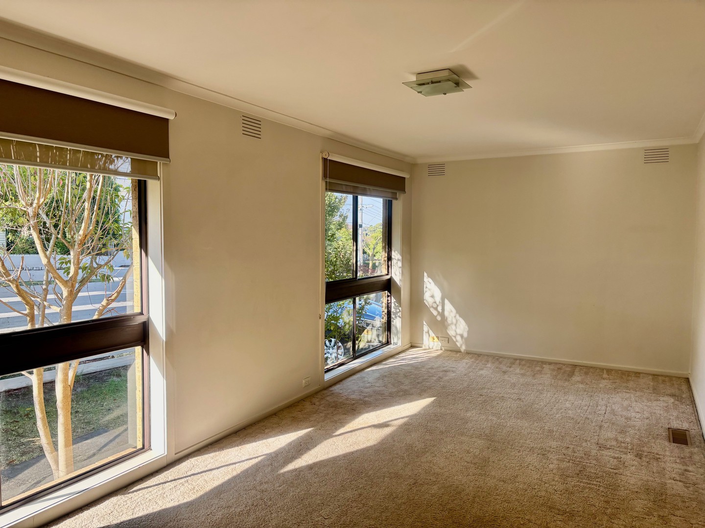 9/425-427 Middleborough Road, Box Hill, VIC 3128 - Thumbnail 2 - 22/04/2025