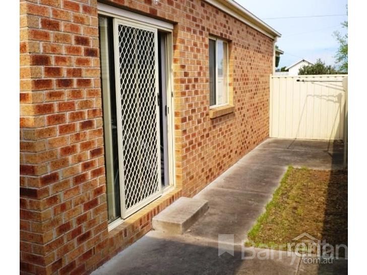 9/6 Thompson Street, Brown Hill, VIC 3350, Brown Hill - Thumbnail 4