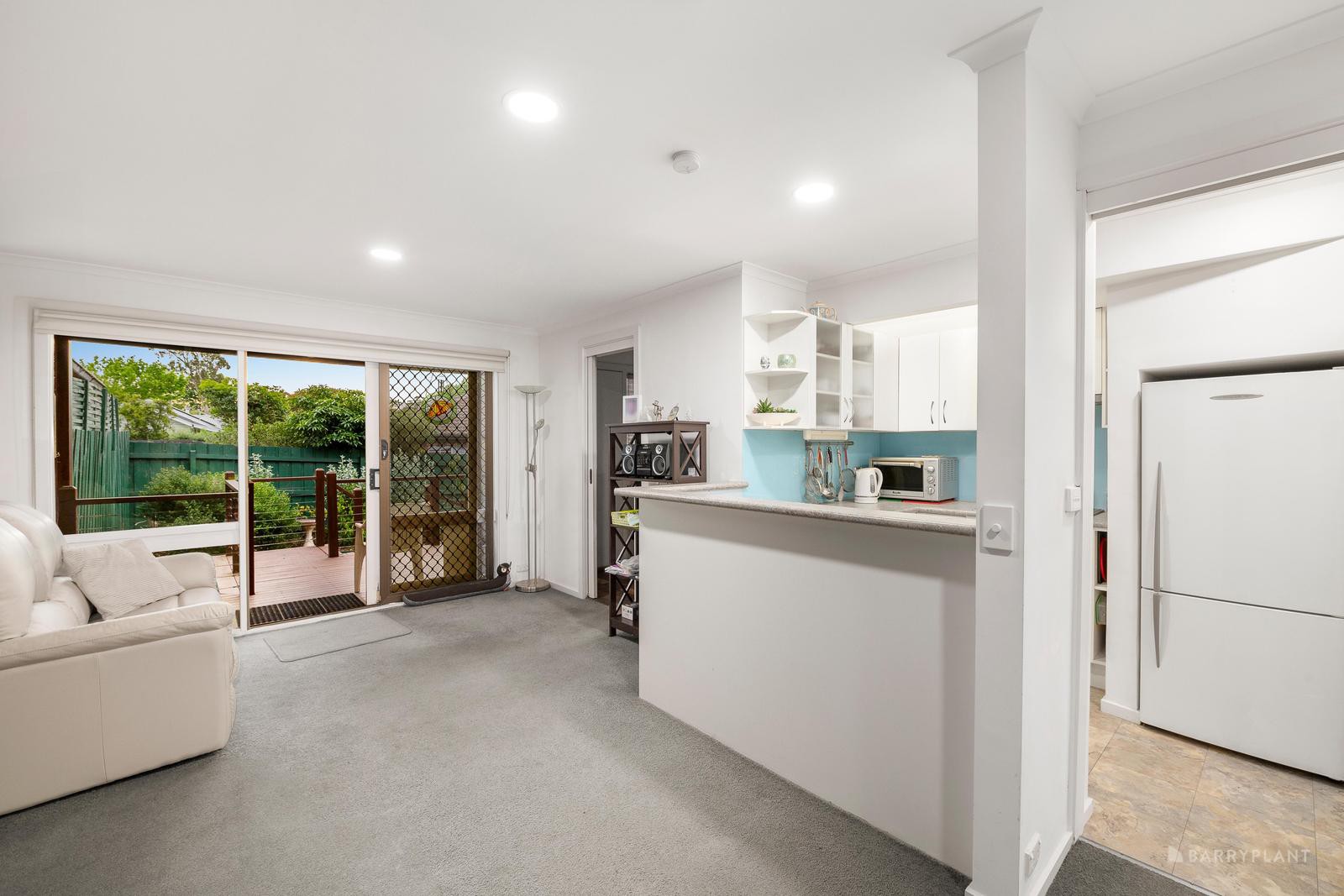 9/7 Echuca Road, Greensborough, VIC 3088, Greensborough - Thumbnail 6