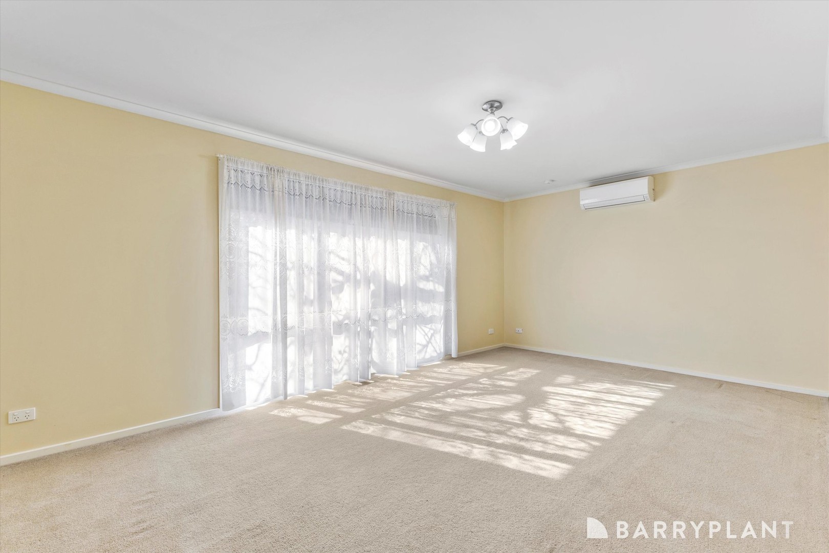9/8-10 Wyuna Walk, Mooroolbark, VIC 3138, Mooroolbark - Thumbnail 2