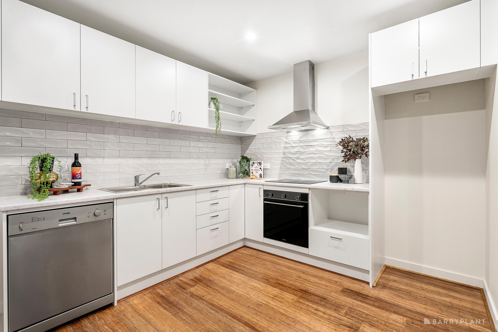 9/881 Doncaster Road, Doncaster East, VIC 3109 - Thumbnail 2 - 18/06/2026