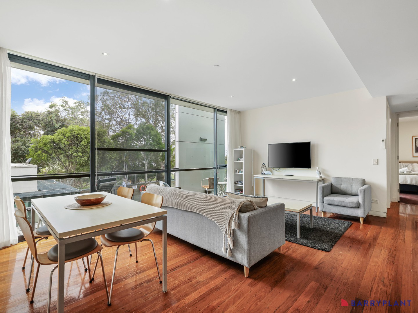 9/9-11 Bass Avenue, Cowes, VIC 3922 - Thumbnail 2 - 30/03/2026