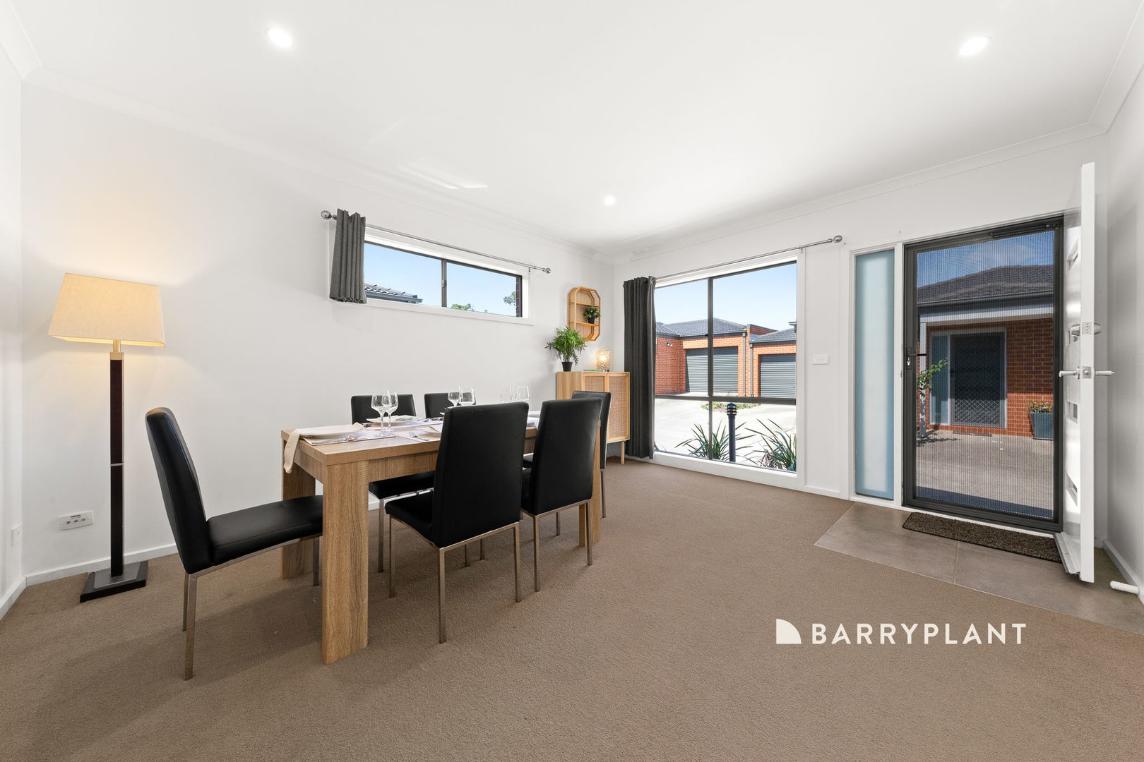 9/98 Ahern Road, Pakenham, VIC 3810, Pakenham - Thumbnail 3
