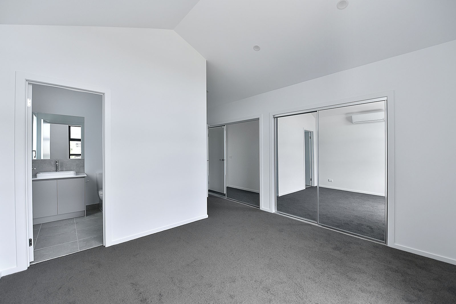 9 & 9A Lovely Street, Fawkner, VIC 3060, Fawkner - Thumbnail 4