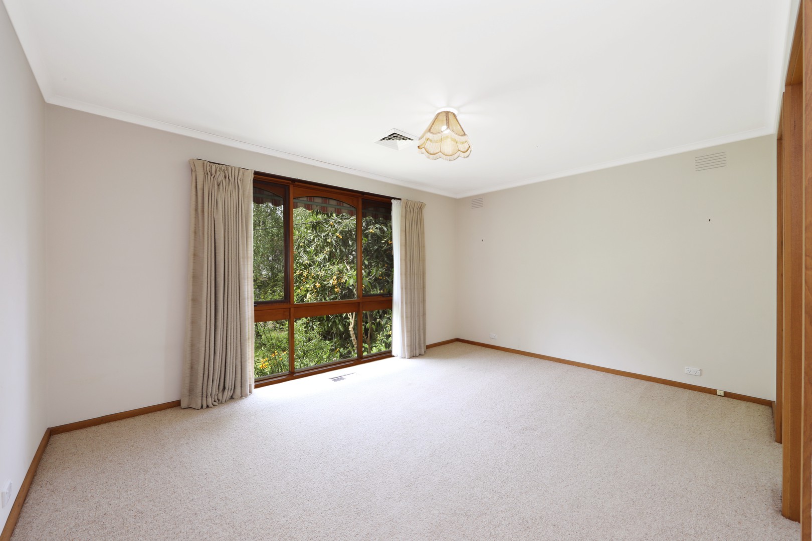 9 Alan Street, Blackburn South, VIC 3130, Blackburn South - Thumbnail 7