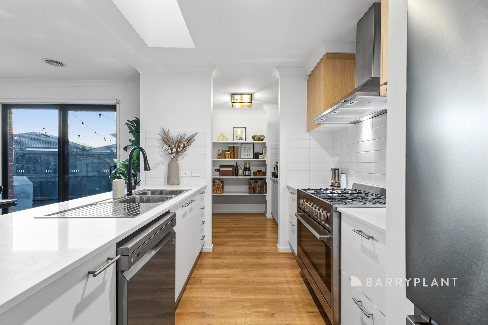 9 Albus Crescent, Officer, VIC 3809, Officer - Thumbnail 3