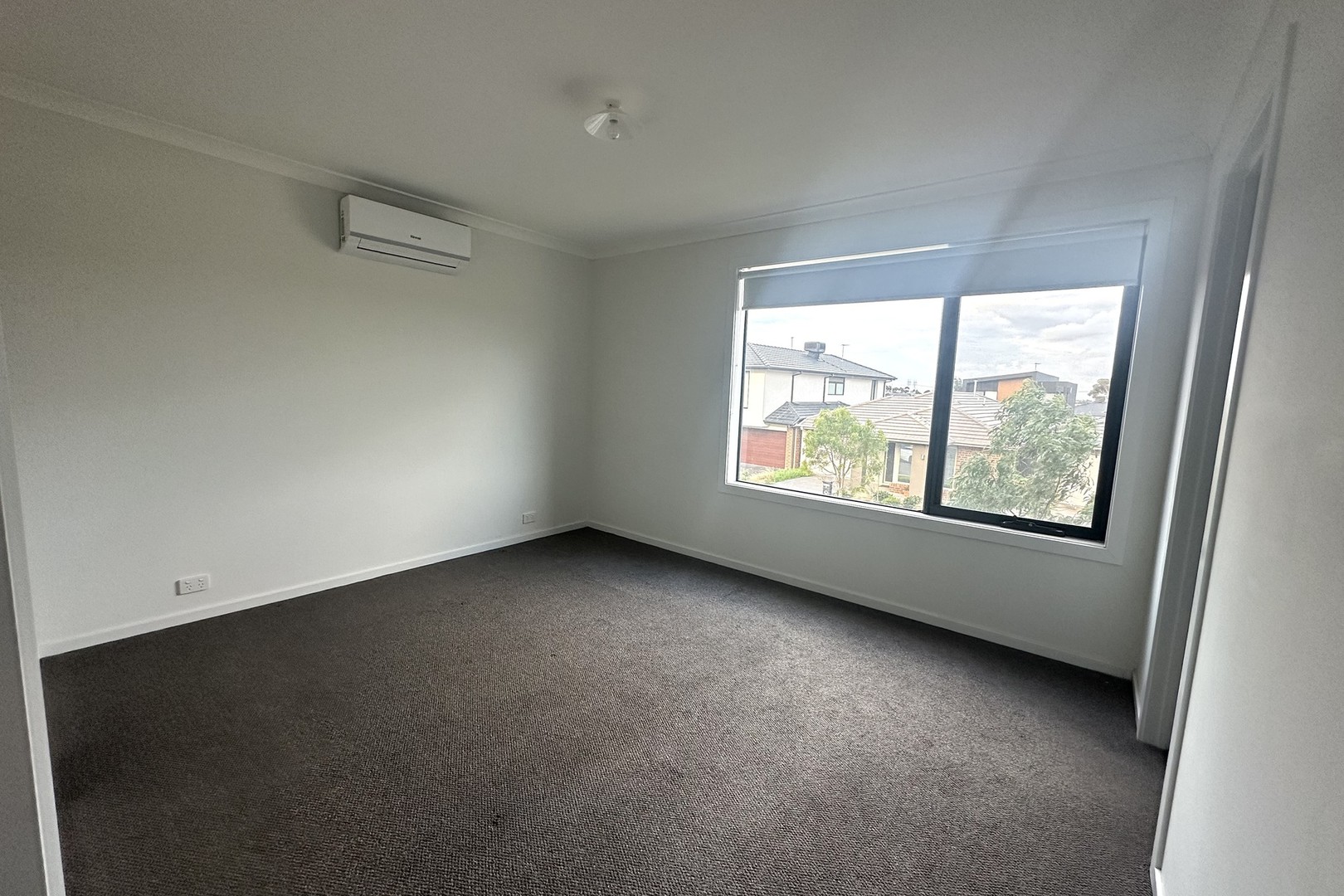 9 Alderley Crescent, Deanside, VIC 3336, Deanside - Thumbnail 4