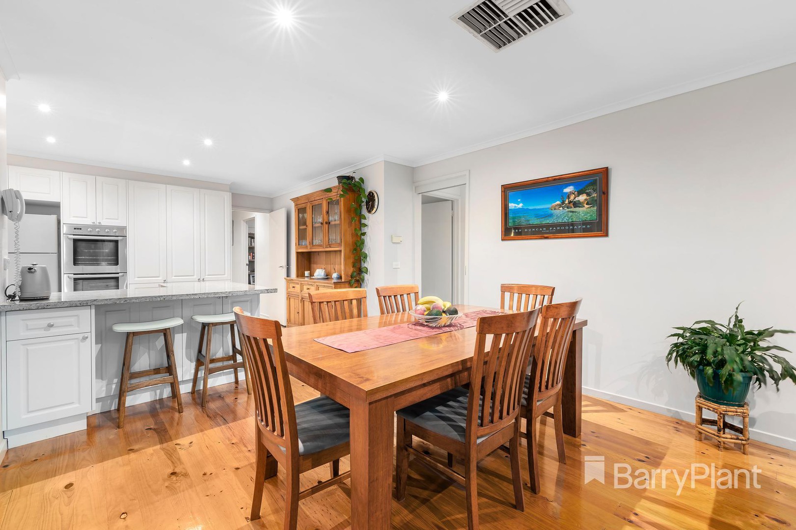 9 Alex CourtGreensborough, VIC 3088, Greensborough - Thumbnail 4