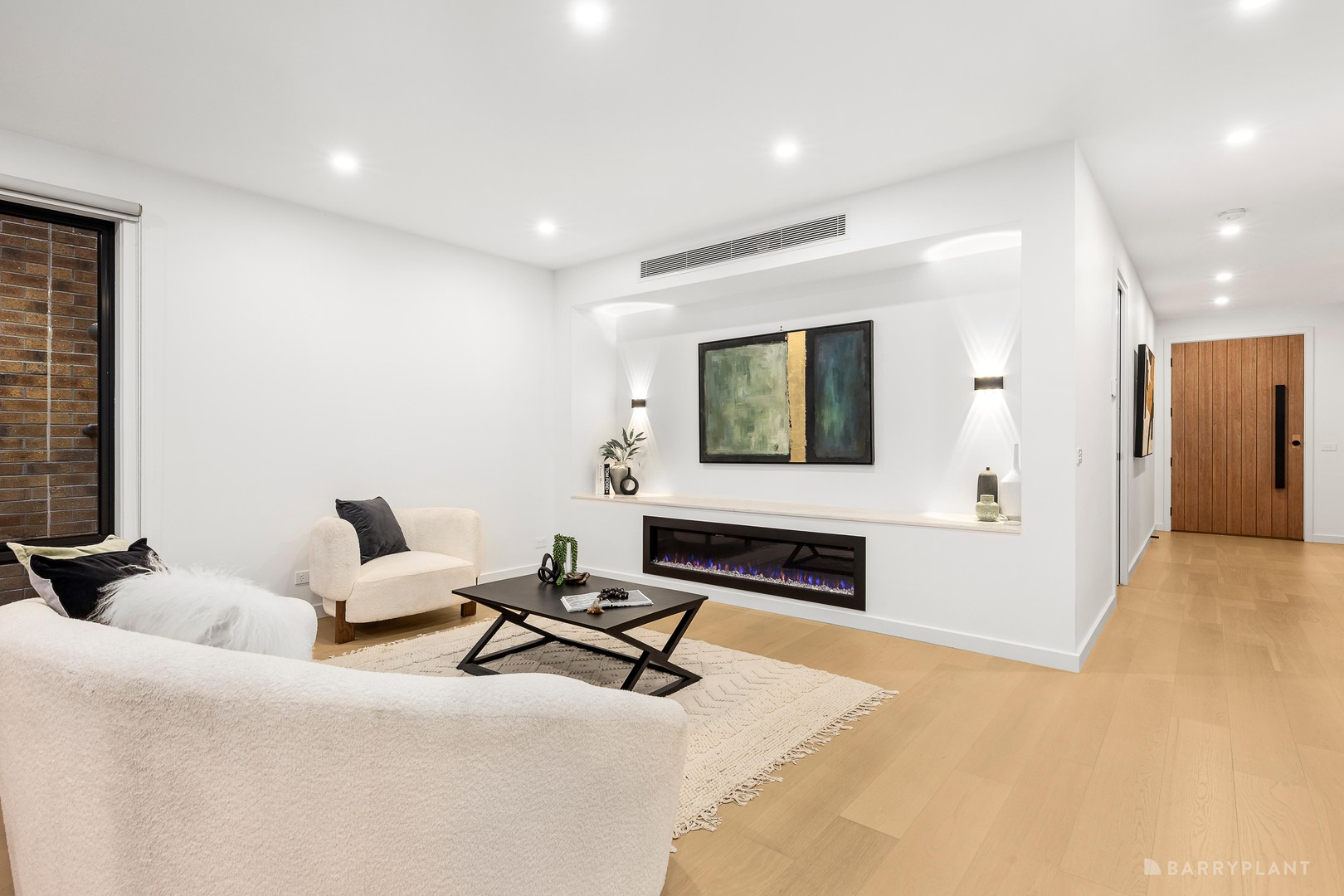 9 Allara Court, Donvale, VIC 3111 - Thumbnail 2 - 04/12/2025