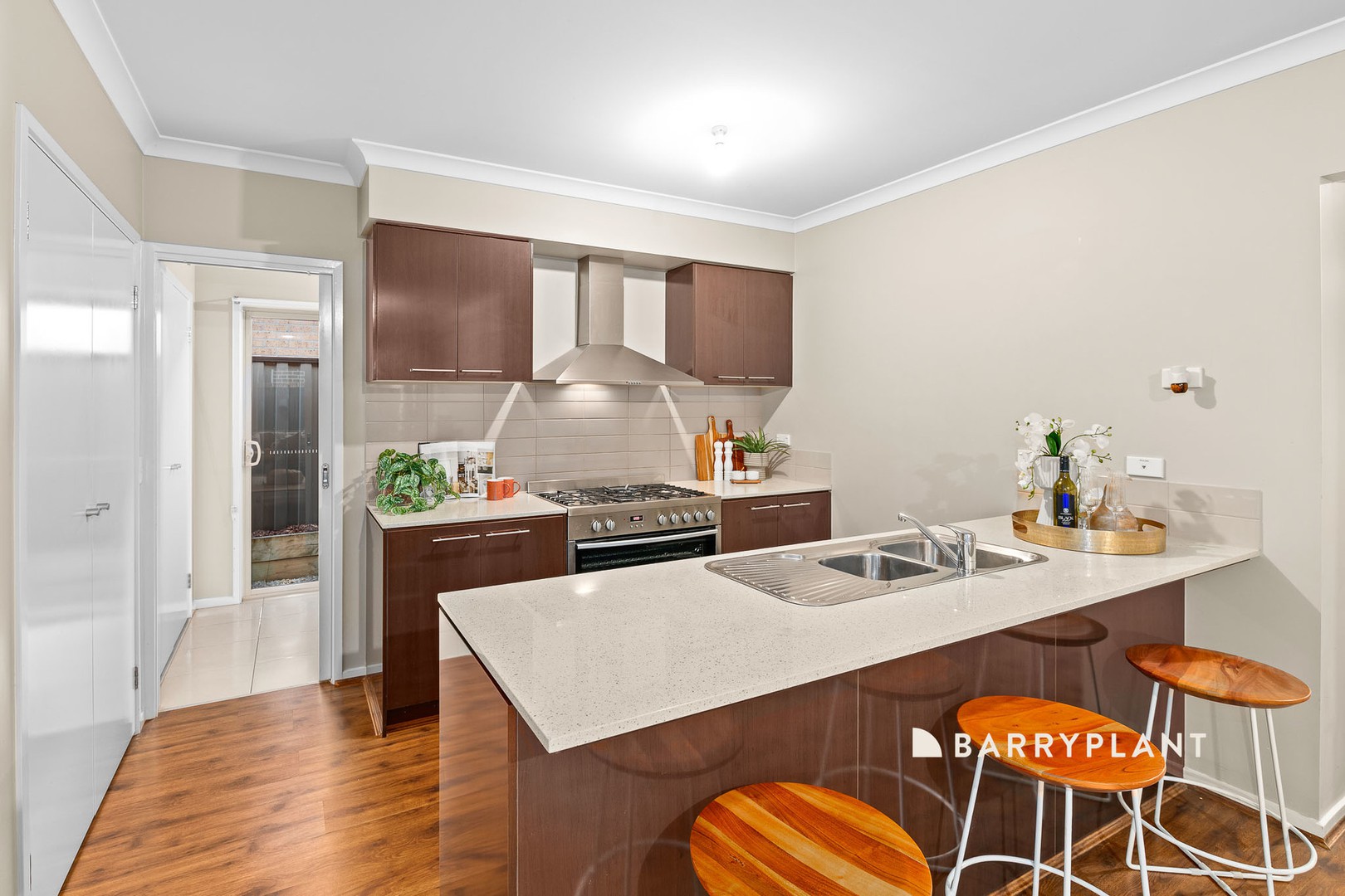 9 Amesbury Way, Clyde North, VIC 3978, Clyde North - Thumbnail 4