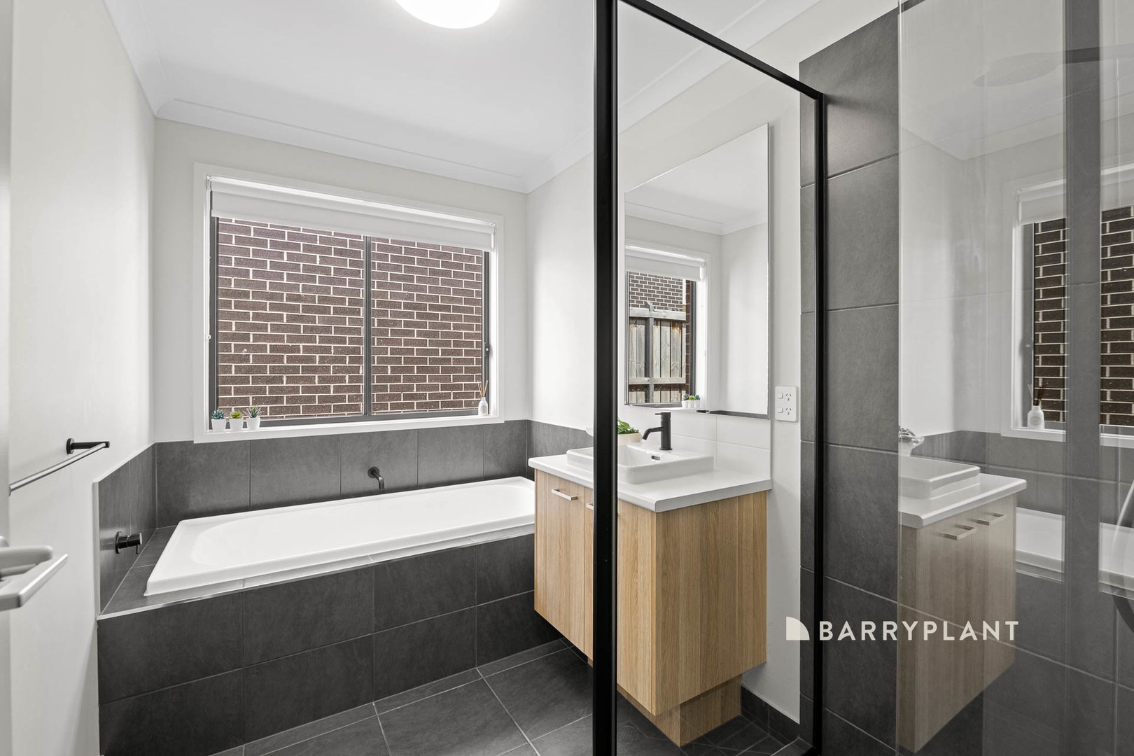 9 Antra Street, Clyde North, VIC 3978, Clyde North - Thumbnail 8