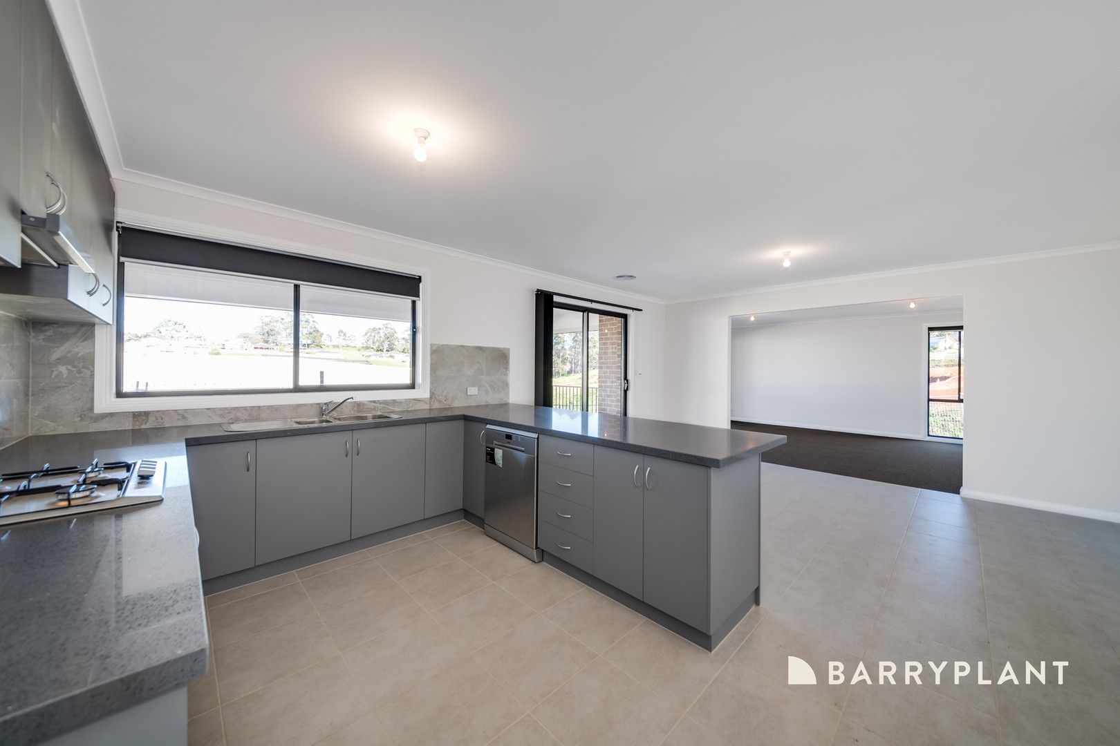 9 Apple Porch Way, Drouin, VIC 3818, Drouin - Thumbnail 3