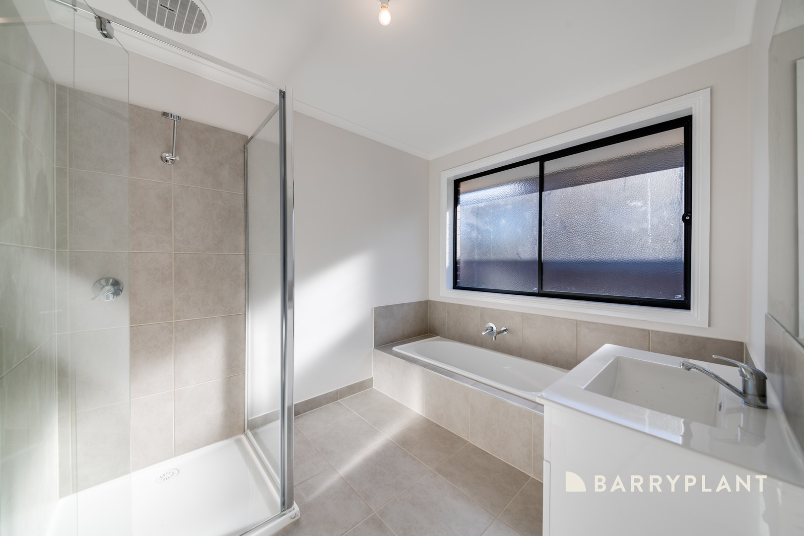 9 Apple Porch Way, Drouin, VIC 3818, Drouin - Thumbnail 8