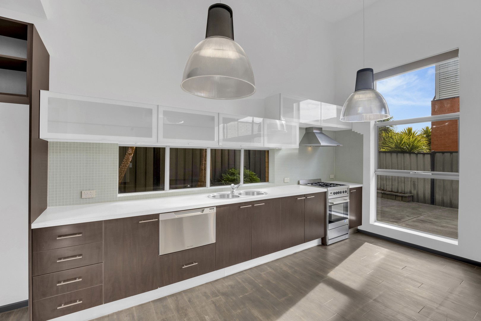 9 Applewood Way, Craigieburn, VIC 3064, Craigieburn - Thumbnail 3