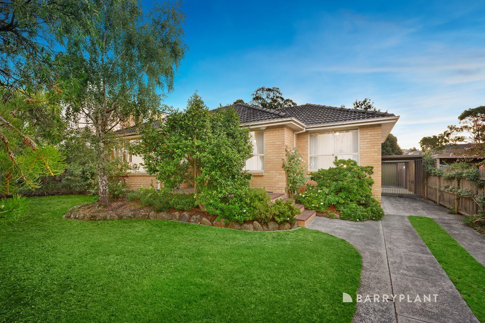9 Arianne Road, Glen Waverley, VIC 3150, Glen Waverley - Thumbnail 2