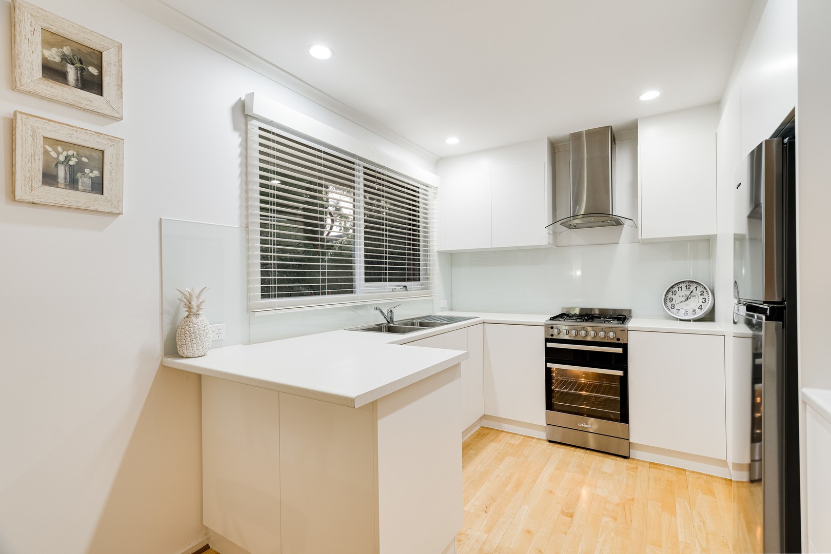 9 Arleon Court, Rowville, VIC 3178, Rowville - Thumbnail 2