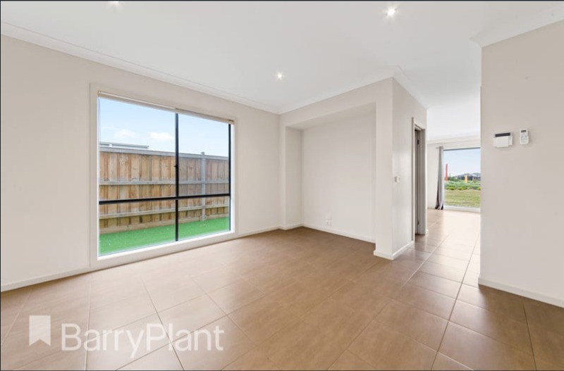9 Armstrong Walk, Fraser Rise, VIC 3336, Fraser Rise - Thumbnail 4