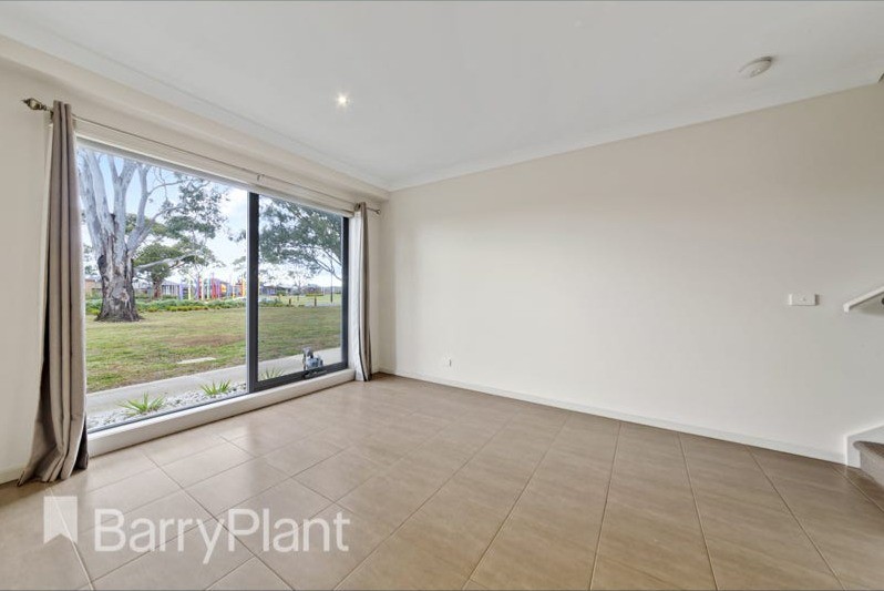 9 Armstrong Walk, Fraser Rise, VIC 3336, Fraser Rise - Thumbnail 5