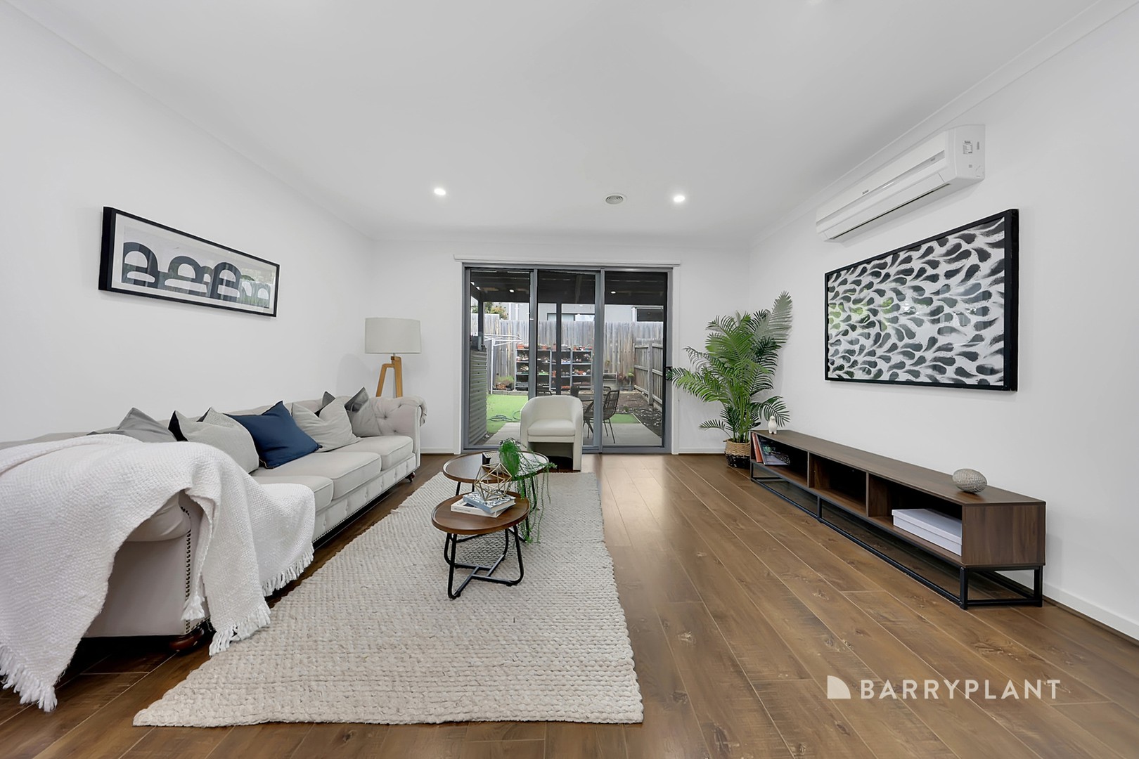 9 Baker Crescent, Heidelberg Heights, VIC 3081, Heidelberg Heights - Thumbnail 3