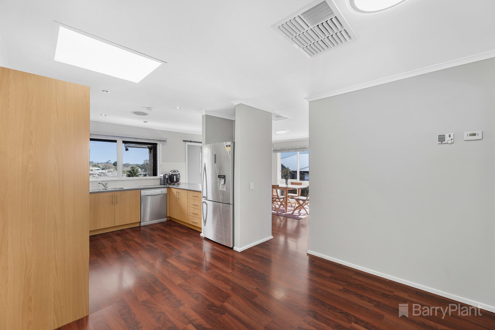 9 Balmoral Street, Kilsyth, VIC 3137, Kilsyth - Thumbnail 4