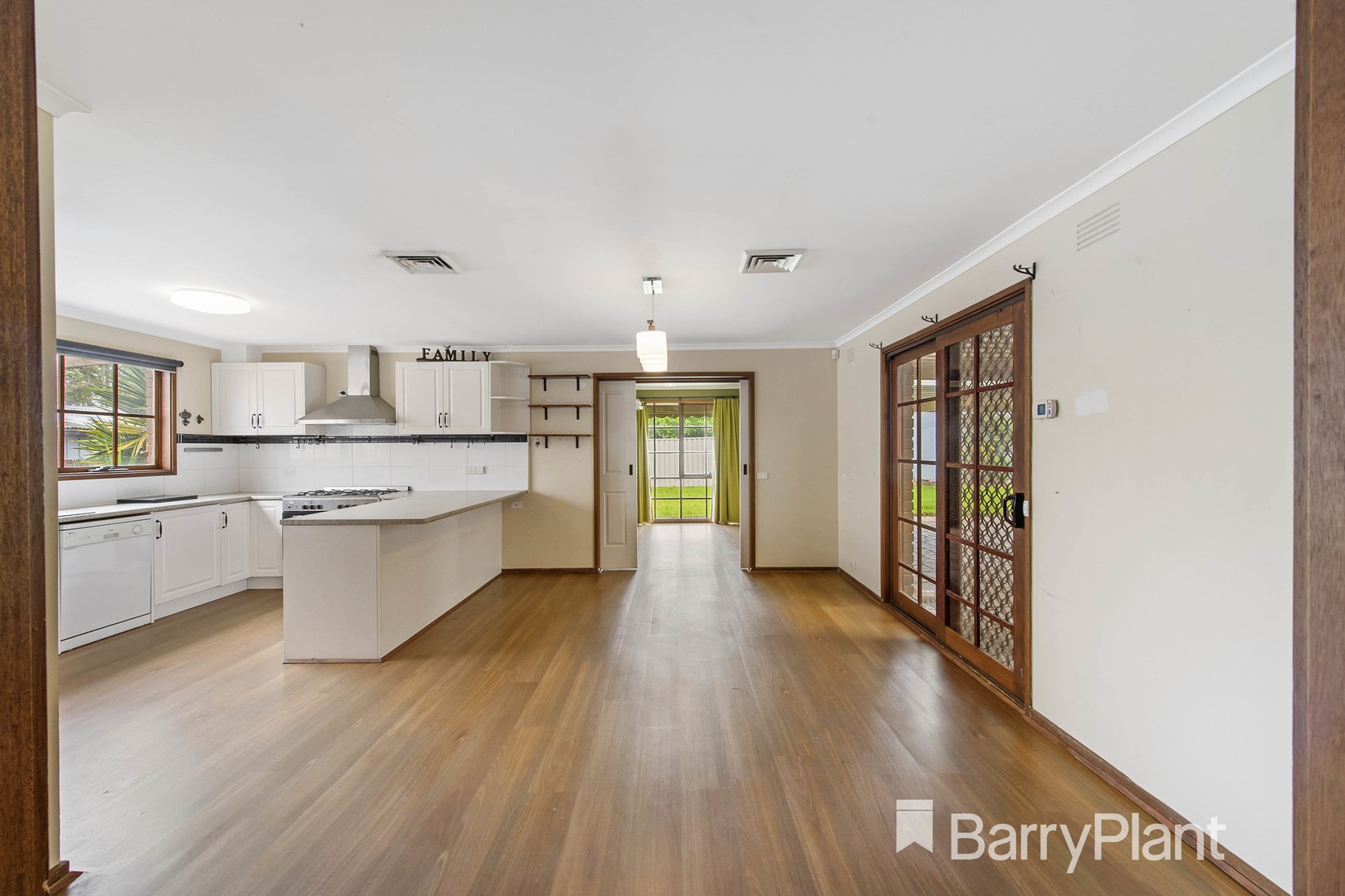 9 Barleycorn Place, Melton West, VIC 3337, Melton West - Thumbnail 7