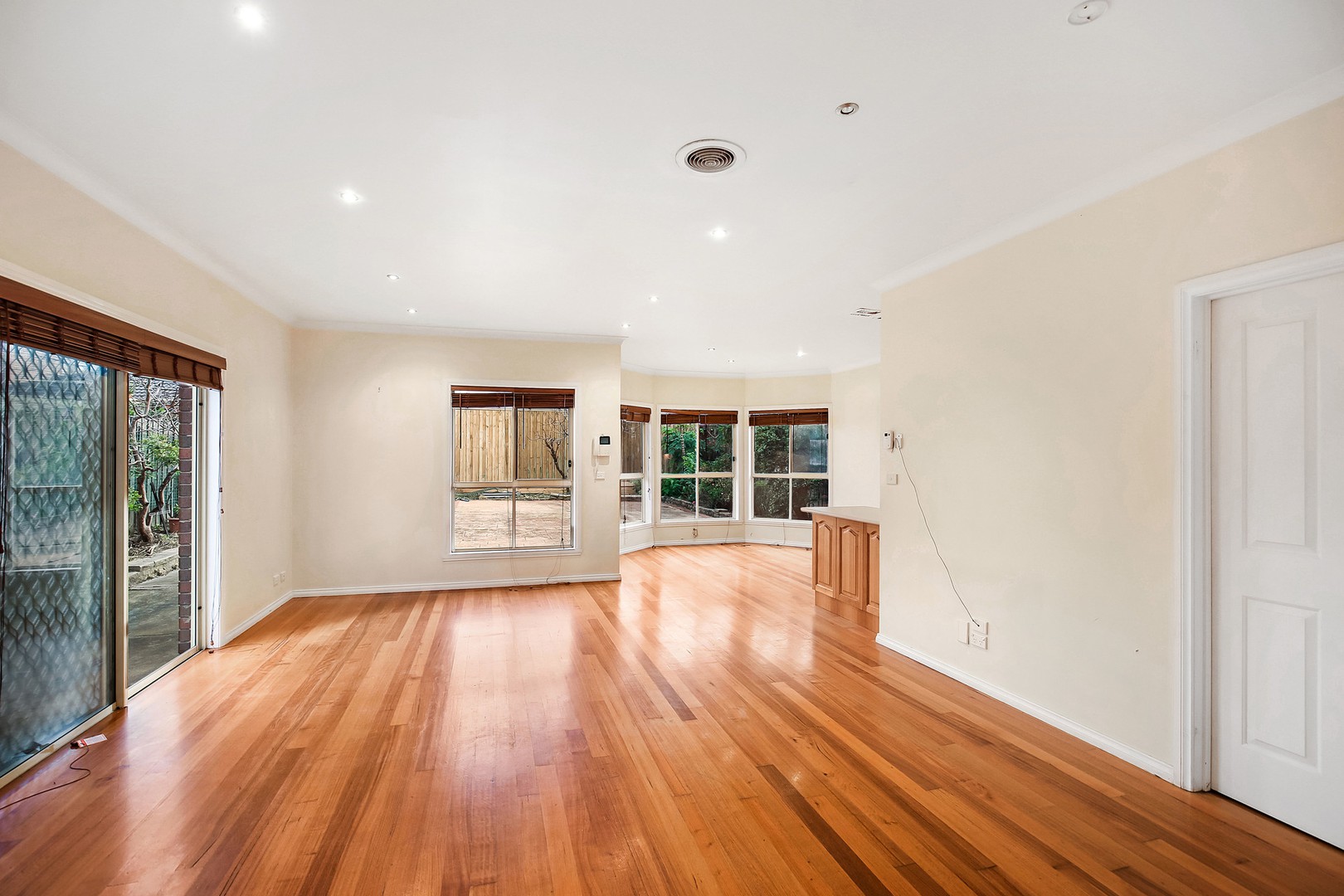 9 Barrimal Way, Bundoora, VIC 3083 - Thumbnail 1 - 01/07/2026
