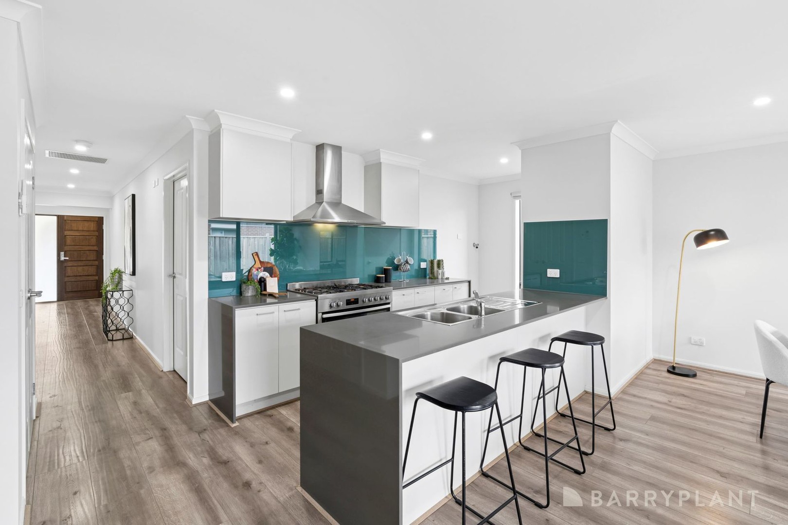 9 Battley Road, Werribee, VIC 3030, Werribee - Thumbnail 7
