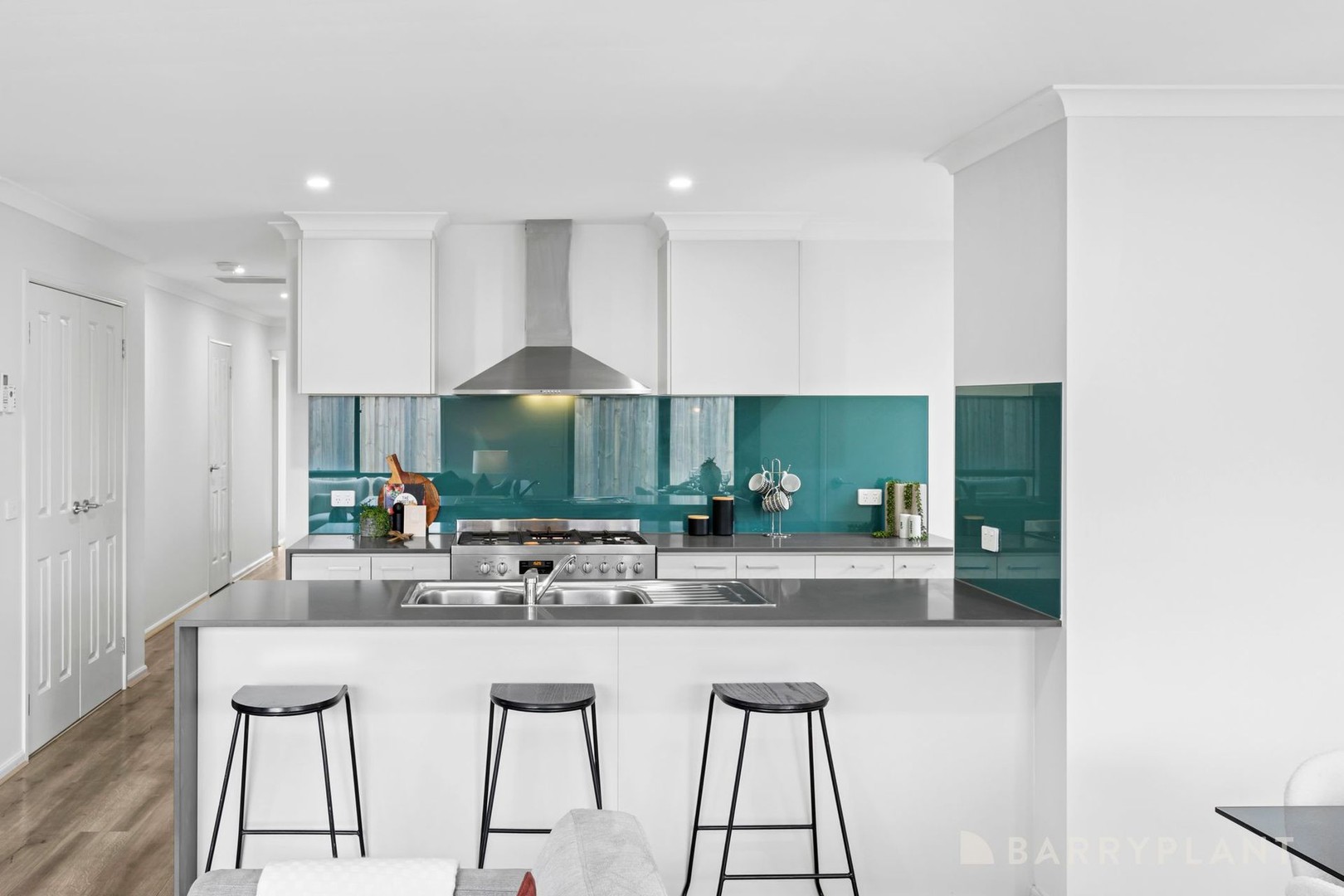 9 Battley Road, Werribee, VIC 3030, Werribee - Thumbnail 8