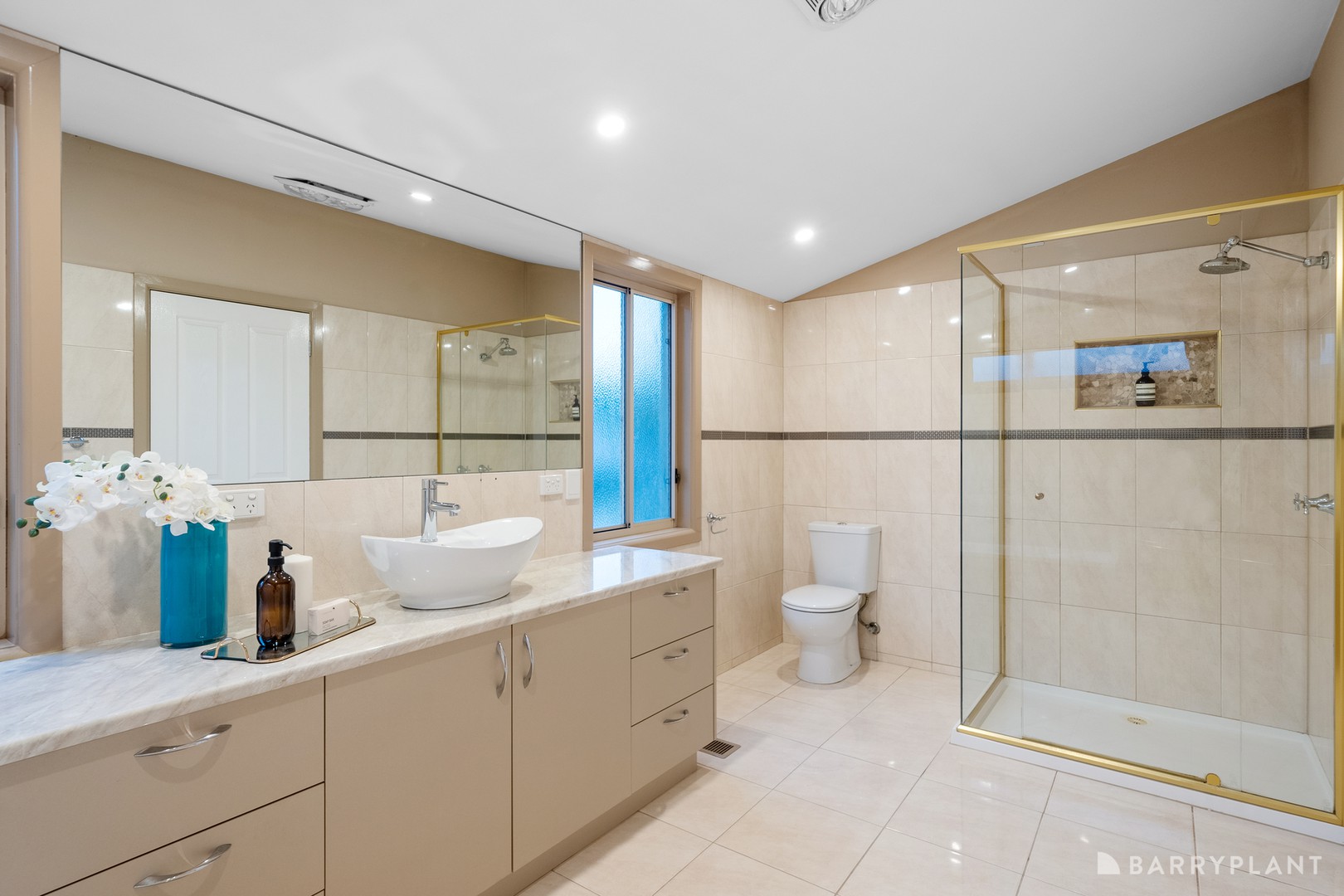 9 Belmont Road West, Croydon South, VIC 3136, Croydon South - Thumbnail 5
