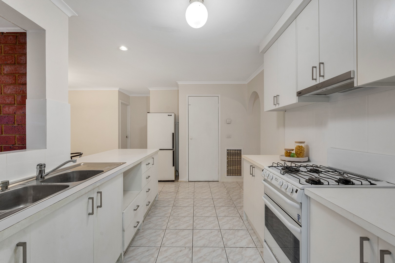9 Bembridge Mews, Craigieburn, VIC 3064, Craigieburn - Thumbnail 4