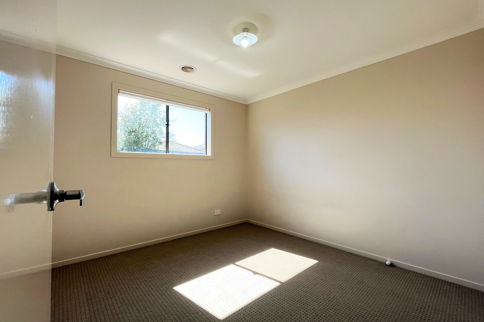 9 Berkley Street, Pakenham, VIC 3810, Pakenham - Thumbnail 8