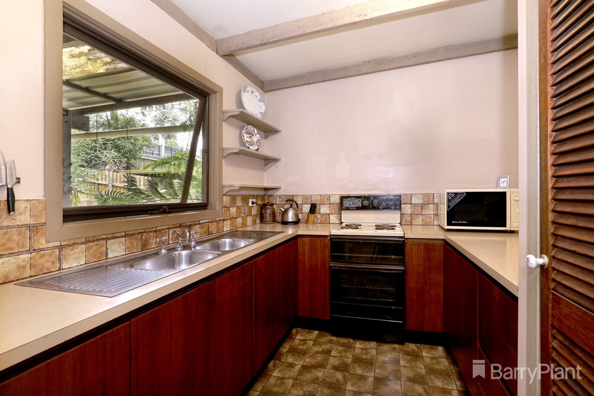 9 Berrys Road, Emerald, VIC 3782, Emerald - Thumbnail 6