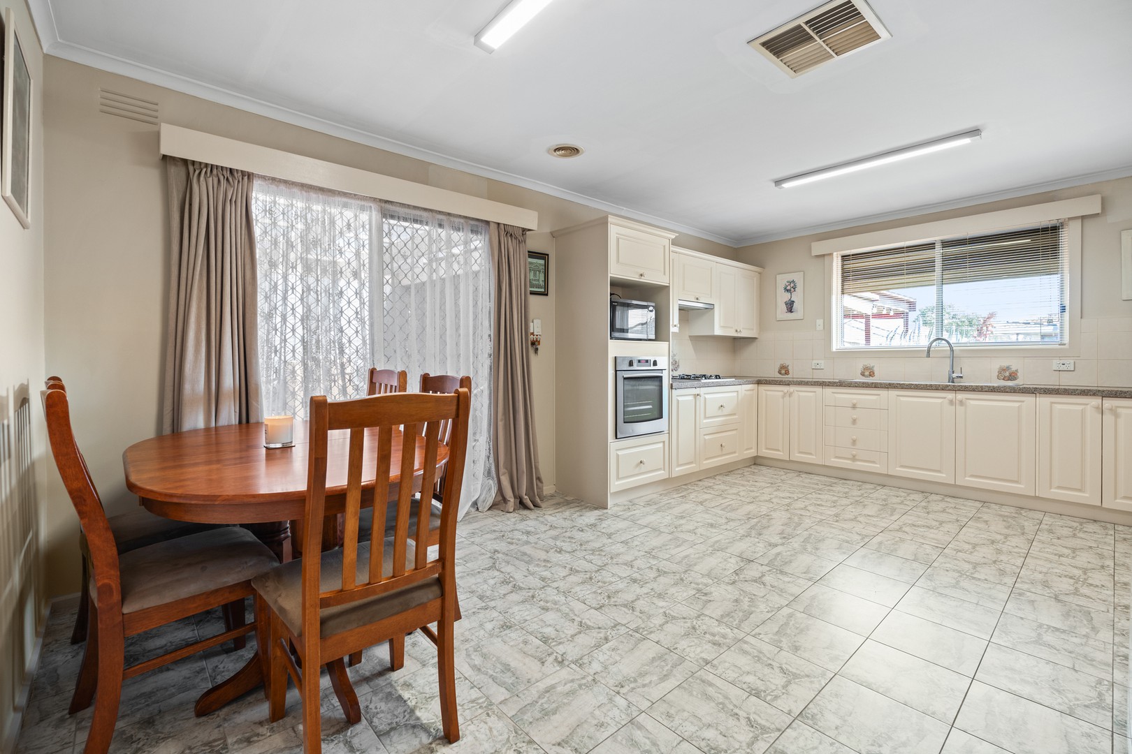 9 Bickley Court, Sunshine West, VIC 3020, Sunshine West - Thumbnail 4
