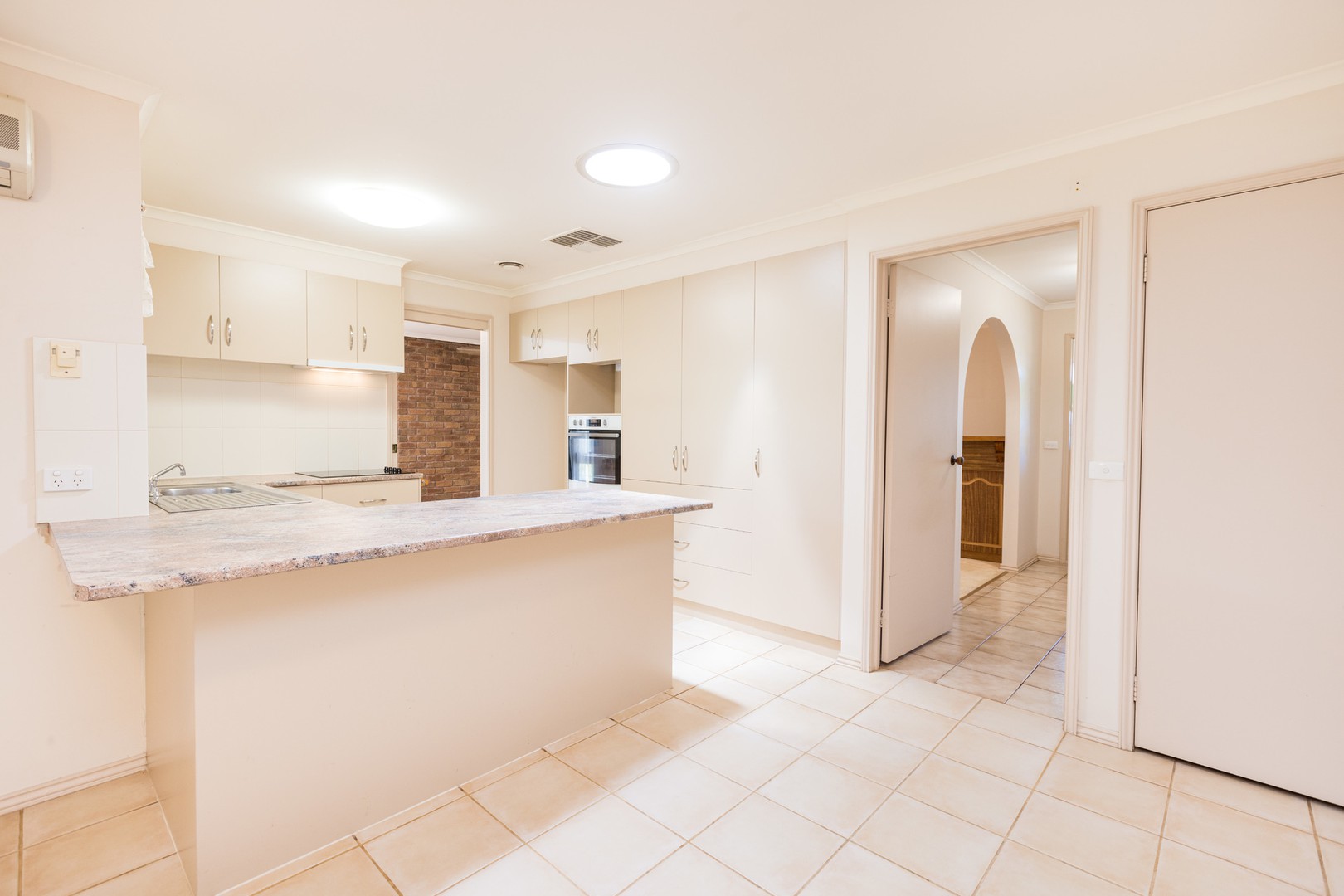 9 Bingara Close, Mildura, VIC 3500, Mildura - Thumbnail 2