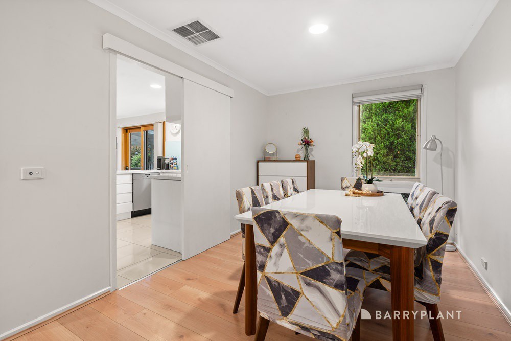 9 Birchfield Crescent, Wantirna, VIC 3152, Wantirna - Thumbnail 5
