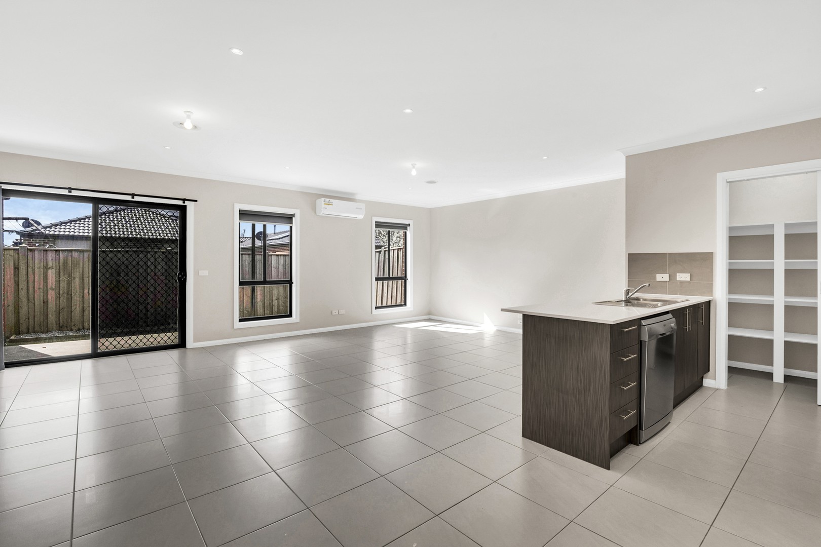 9 Bisham Street, Mickleham, VIC 3064, Mickleham - Thumbnail 6