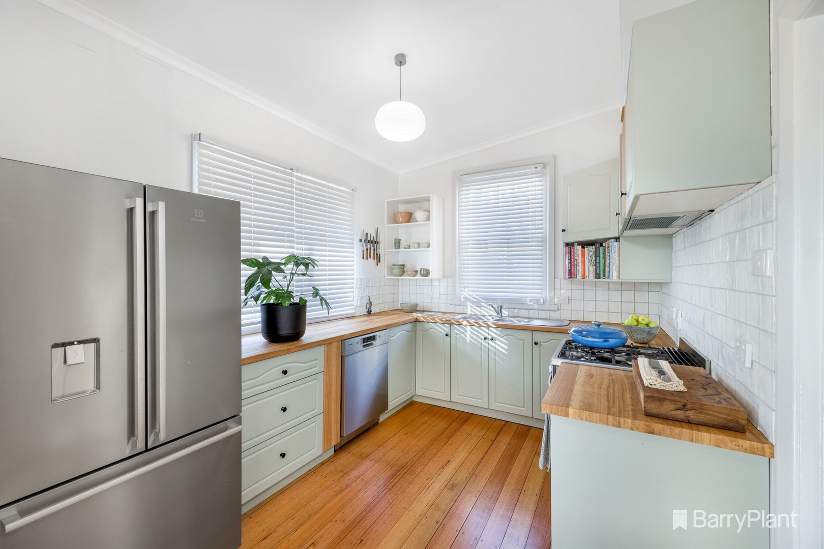 9 Blannin Street, Healesville, VIC 3777, Healesville - Thumbnail 2