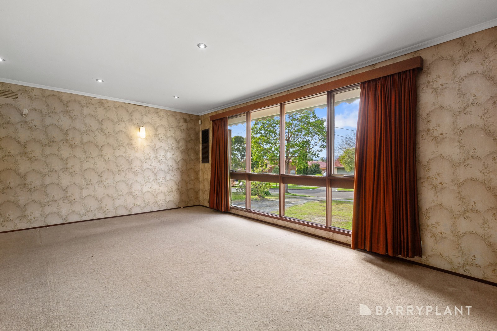 9 Blenheim Avenue, Glen Waverley, VIC 3150, Glen Waverley - Thumbnail 2