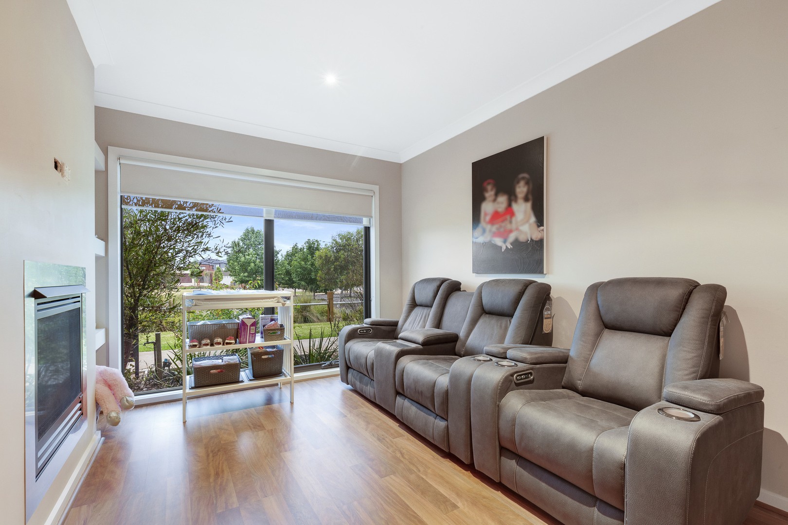 9 Bohr Walk, Fraser Rise, VIC 3336, Fraser Rise - Thumbnail 2