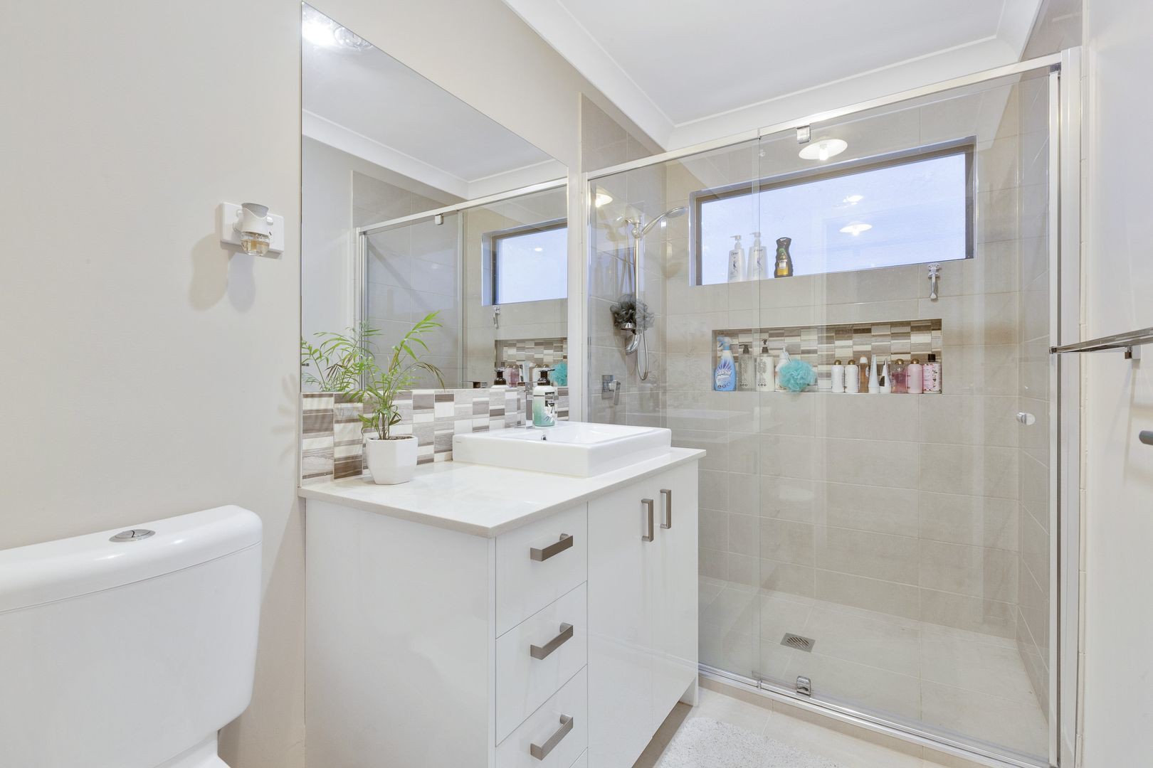 9 Bohr Walk, Fraser Rise, VIC 3336, Fraser Rise - Thumbnail 7