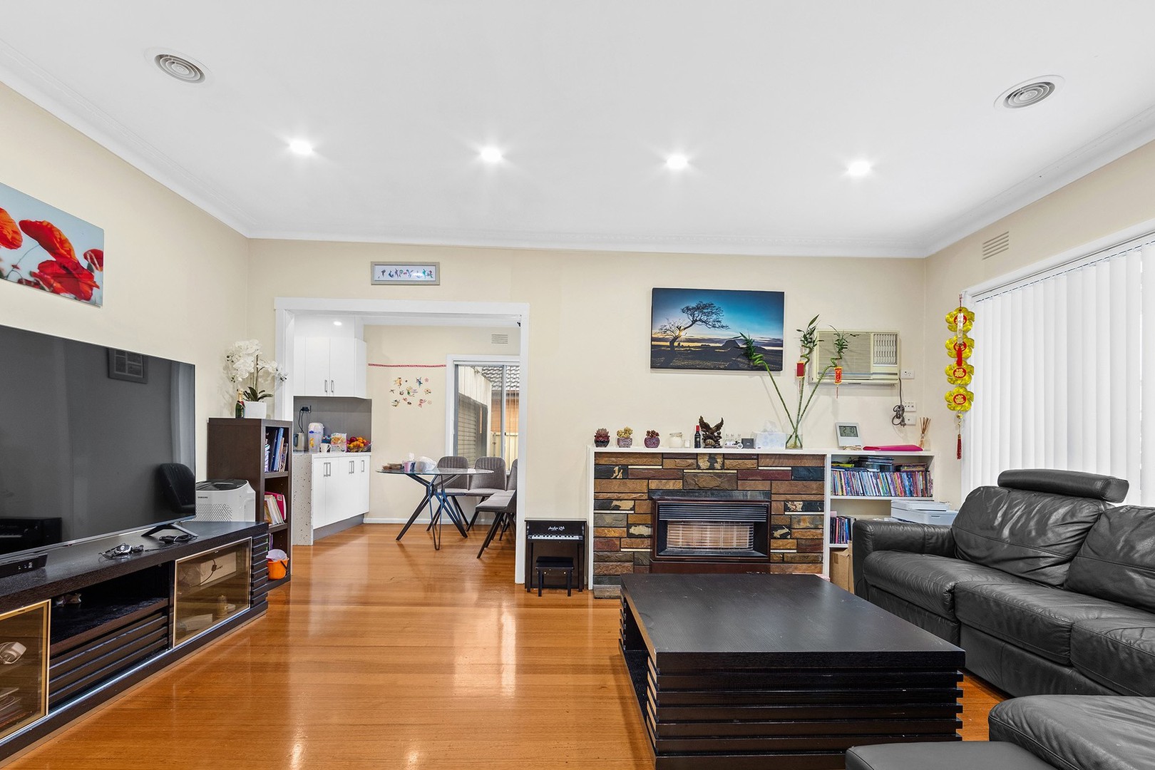 9 Bond Avenue, St Albans, VIC 3021, St Albans - Thumbnail 3