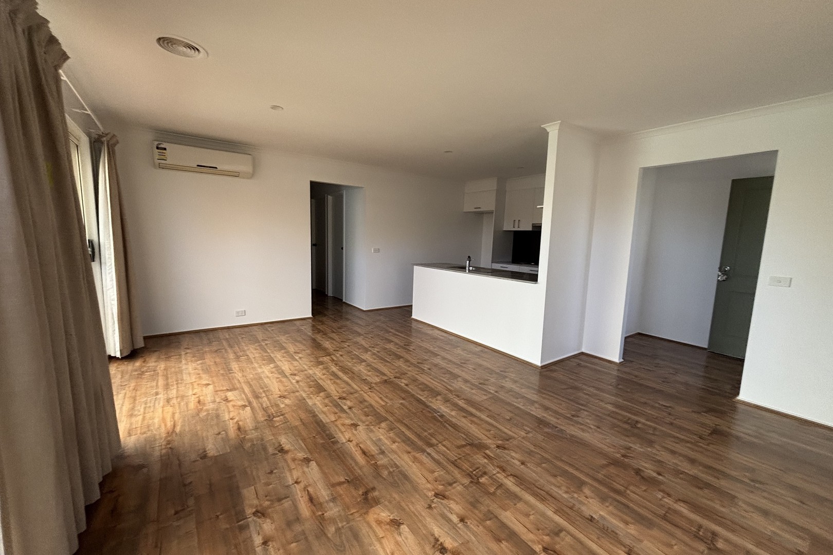 9 Brighton Avenue, Wyndham Vale, VIC 3024, Wyndham Vale - Thumbnail 4