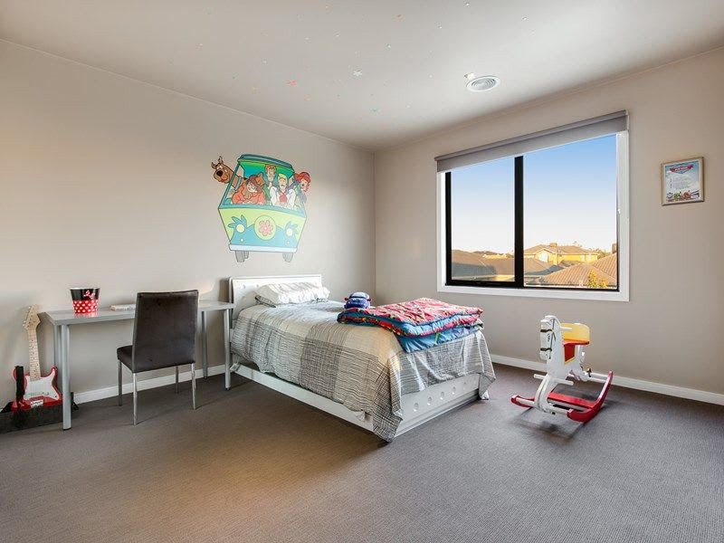 9 Broadway Broadway, Caroline Springs, VIC 3023, Caroline Springs - Thumbnail 8