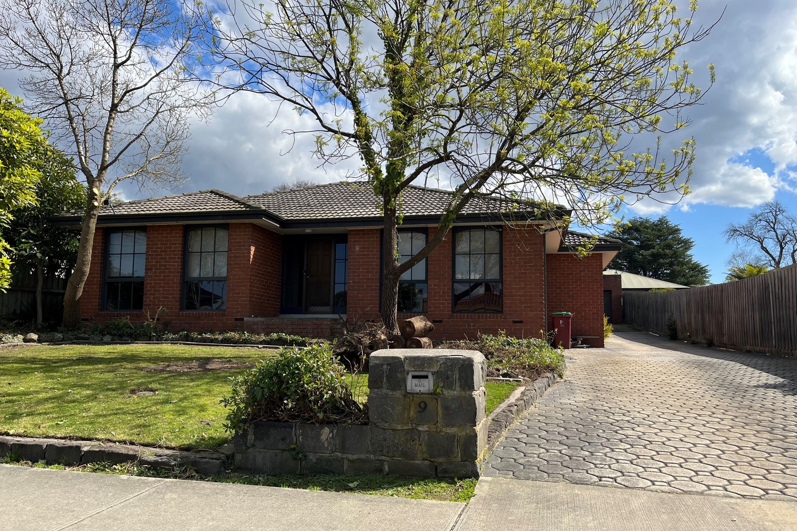 9 Buchanan Road, Berwick, VIC 3806, Berwick - Thumbnail 2
