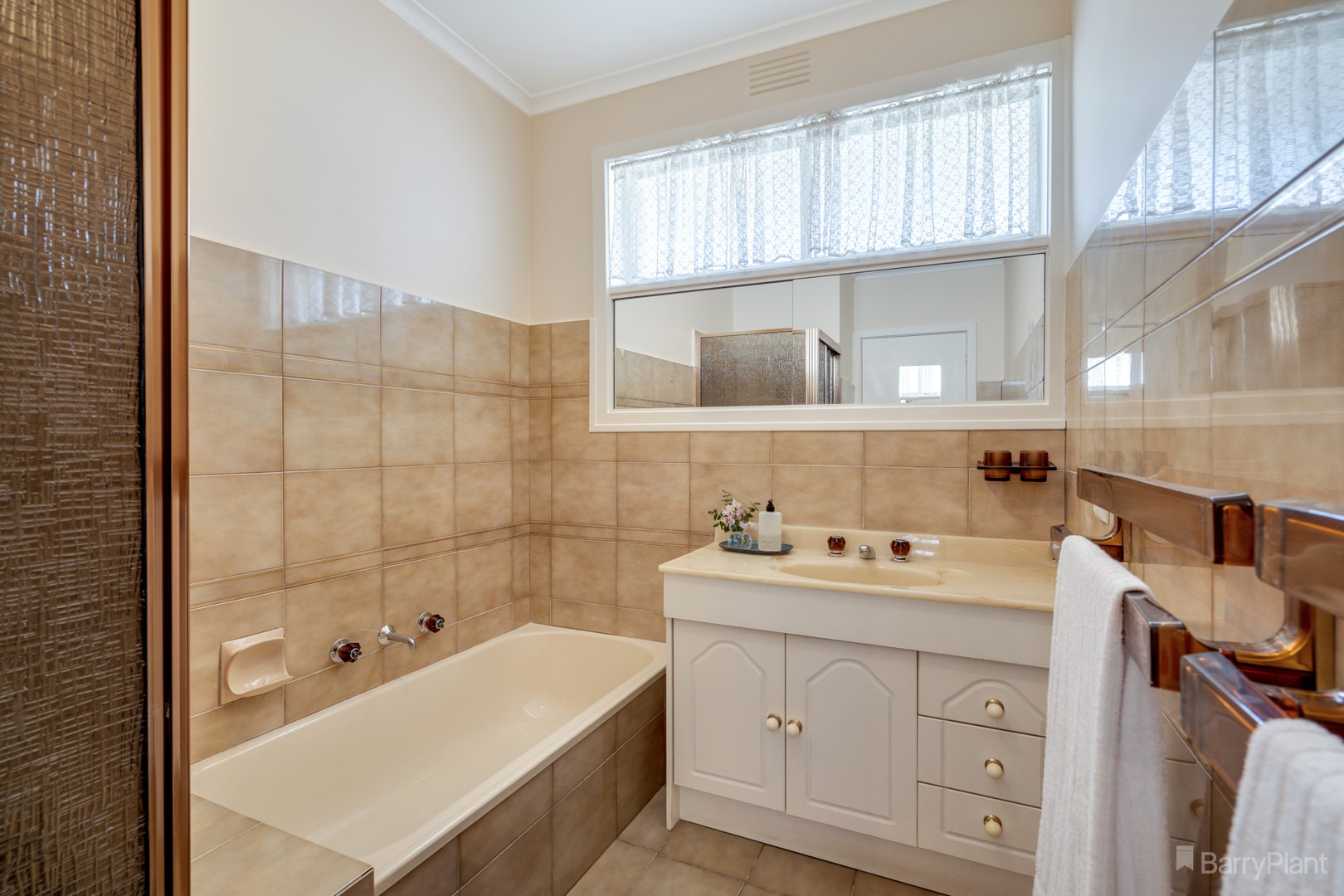9 Bunker Avenue, Kingsbury, VIC 3083, Kingsbury - Thumbnail 7