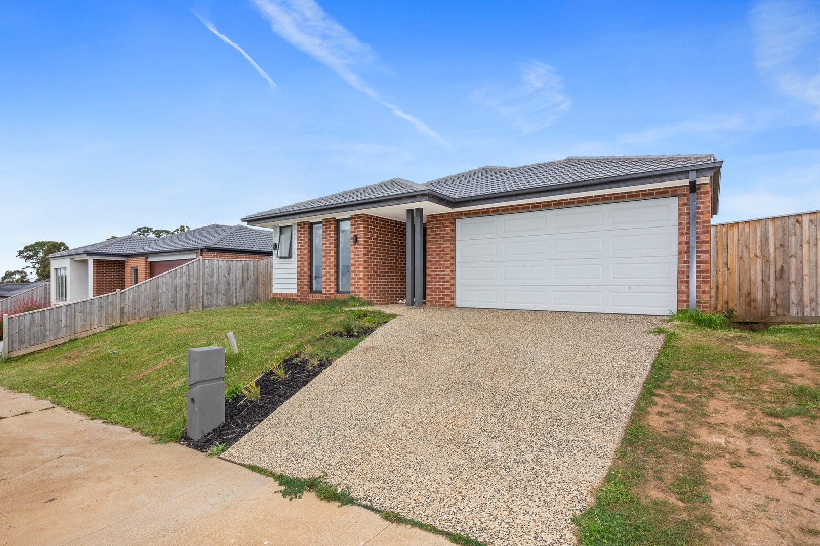 9 Bunya Street, Warragul, VIC 3820 - Thumbnail 1 - 10/12/2025